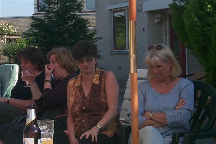 image022